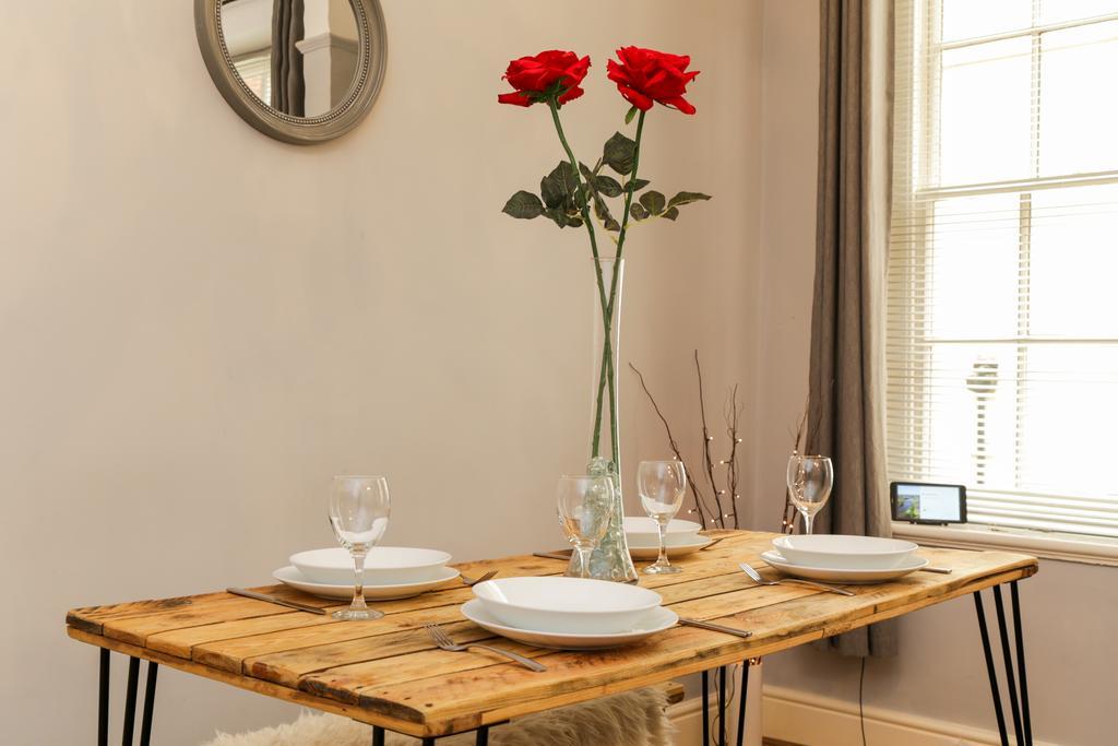 The Abberley Apartment - Stay Worcestershire Экстерьер фото