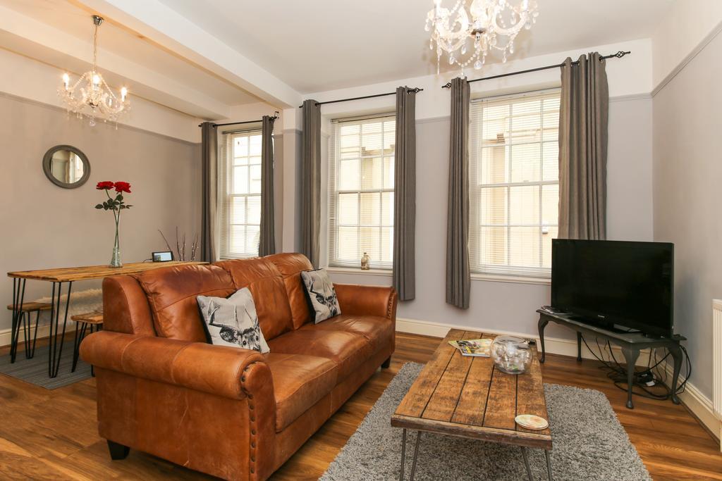 The Abberley Apartment - Stay Worcestershire Экстерьер фото